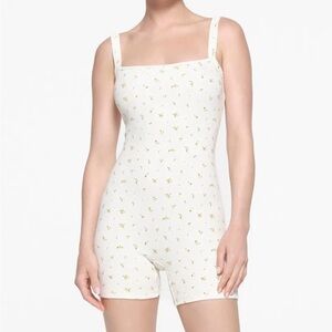 Skims Women's Cotton Rib Low Back Onesie - Marigold Rosebud Print